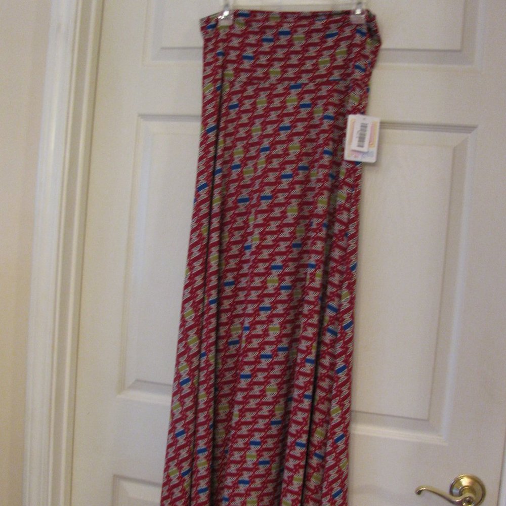 LuLaRoe Maxi Skirt XL NWT Retail $45 Red with Globes Print Sil…
